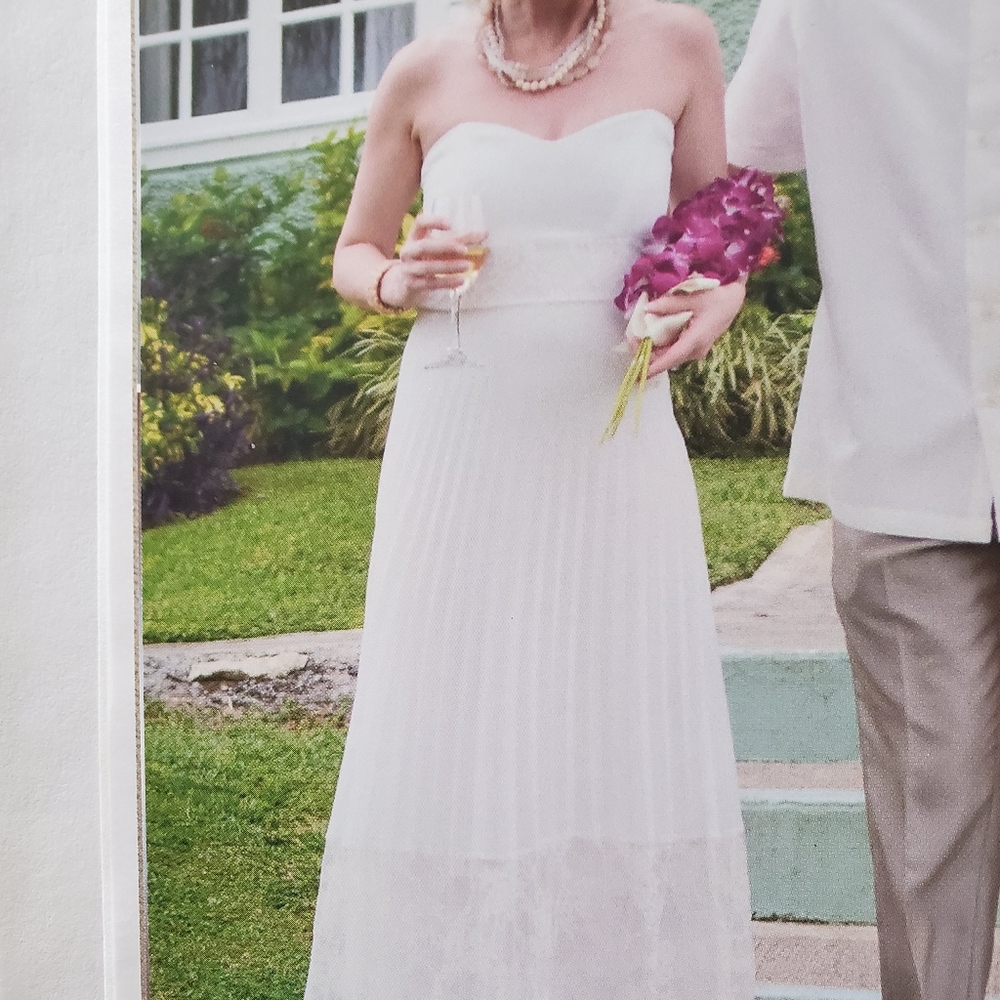 Wedding dress